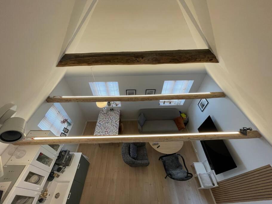 Hyggeligt Lille Byhus Lige Mellem Havnen Og Bytorv Ringkøbing Exterior foto